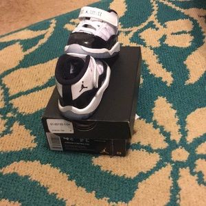 #Jordan 11 Retro  # Concords # WornOnce